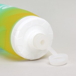 Фляга с флягодержателем для воды COMIRON ESLNF 620мл. двухцветная с пылевой силиконовой крышкой, желтая-зеленая