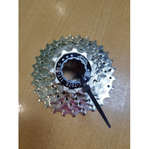 Кассета 8 ск. для шоссейного велосипеда 11-28T, крышека MUQZI