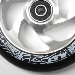 Колесо 110 мм Diverse "Tokyo fuss" Dorisha wheel, silver/black