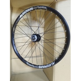 Колесо 24" заднее Supra BH A208RB трещотка, диск, гайки, чёрное
