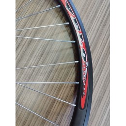 Колесо 26" переднее алюм. двойн. обод, алюм. втулка с пром. подшипниками, гайки, под диск 6 отв., цвет черный (лого VELO) 