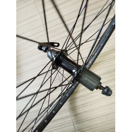 Колесо 26" заднее HOGGER  алюмин, двойной, 36H, пистонир, индикатор износа, 559х18,4/25х19мм, A/V, под КАССЕТУ, ПРОМЫ, эксцентрик, v-brake, черное