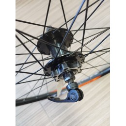 Колесо 27,5" переднее TRIX, алюм, двойной, 36H, фрезерованный, 584х19,4/25х21,4мм, A/V, анодированный, черный, втулка стальная, под ДИСК, эксцентрик