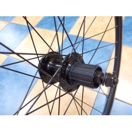 Колесо 29" заднее, двойной алю. обод, алю. втулка, промподш., гайки, D-brake, под кассету