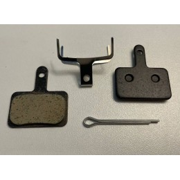 Колодки тормозные для дискового тормоза Shimano, TEKTRO с пружинной скобой и шплинт RB-D21