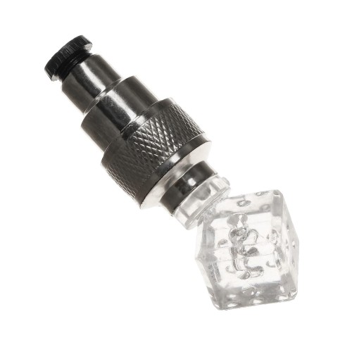 Колпачки светящиеся на вентиль Cartage, мигают разными цветами, набор 2 шт КУБИКИ