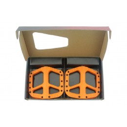 Педали Tech Team N-9 orange нейлон со съемными шипами, подш. скольж.