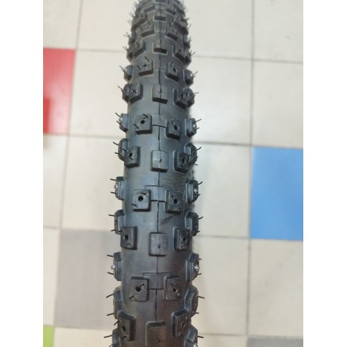 Покрышка 29"х2,2 горная TP1171-NS, ШИПОВАННАЯ (100 шипов), черная