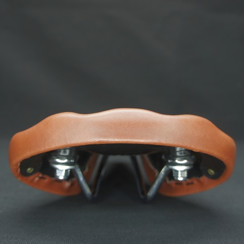 Седло VELO VL-6067J, коричневое с клепками