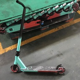 Трюковой самокат VOKUL BZIT K1 PRO SCOOTER (НЕОН/ЧЕРНЫЙ)