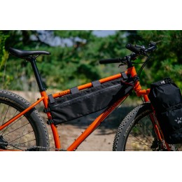 Подрамная сумка Кайлер Дредноут