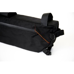 Подрамная сумка Кайлер Дредноут