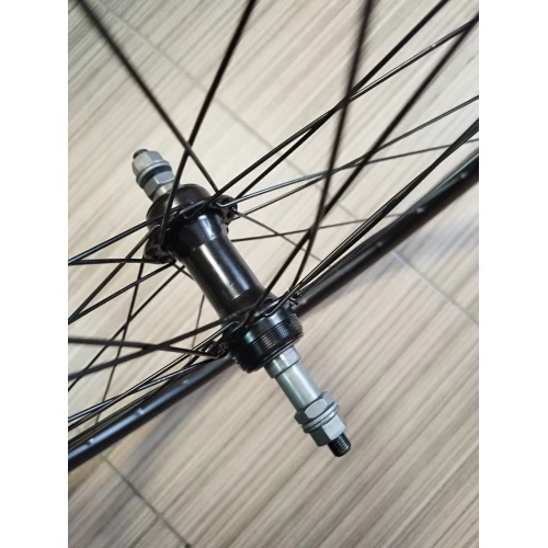 Колесо 26" заднее, двойной алю. обод, промподш., гайки, V-brake, под трещотку